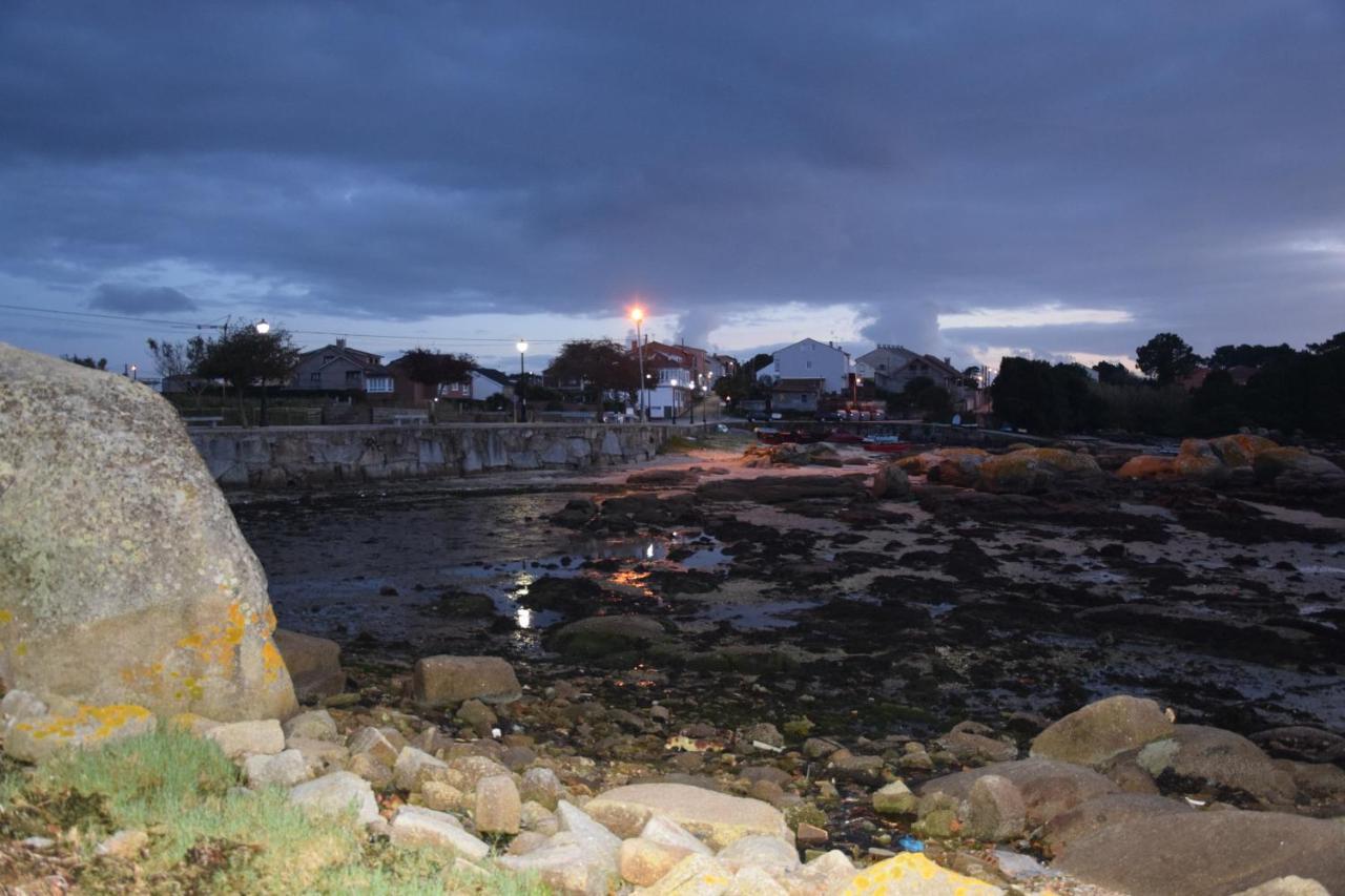 Piso Illa De Arousa, Rison Apartment Bagian luar foto