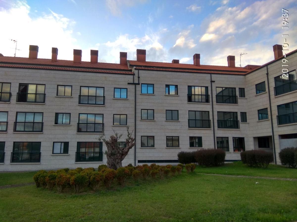Piso Illa De Arousa, Rison Apartment Bagian luar foto
